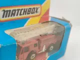 mb18-matchbox-fire-engine-blue-box-skala-skale-1-60-do-1-66