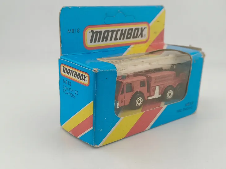 mb18-matchbox-fire-engine-blue-box-produkt-wprowadzony-do-obrotu-na-terenie-ue-przed-13-12-2024-tak