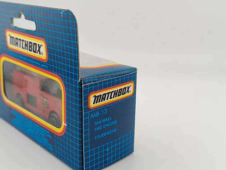 mb13-matchbox-snorkel-fire-engine-blue-grid-box-model-mb13-matchbox-snorkel-fire-engine-blue-grid-box