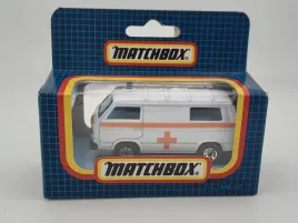 mb20-matchbox-vw-ambulance-volkswagen-transporter-t3-blue-grid-box