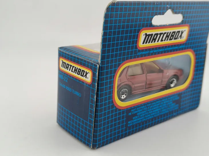 mb22-matchbox-saab-9000-blue-grid-box-marka-matchbox