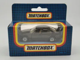 mb31-matchbox-bmw-5-series-535i-e34-blue-grid-box