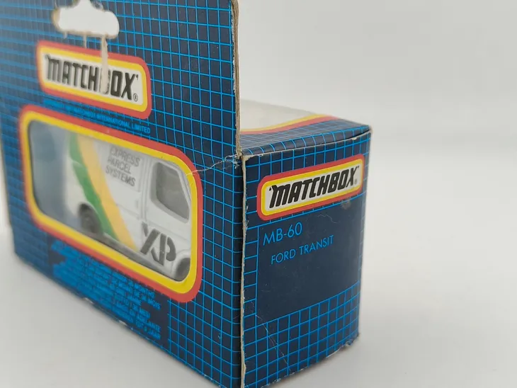 mb60-matchbox-ford-transit-xp-blue-grid-box-stan-nowy-marka-matchbox