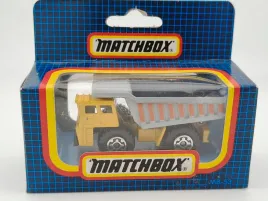 mb53-matchbox-dump-truck-blue-grid-box