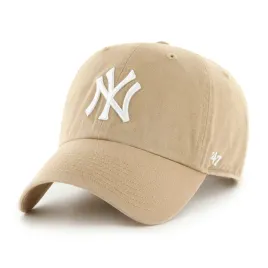 czapka-dziecieca-z-daszkiem-47-brand-new-york-yankees-clean-up-khaki-bezowa
