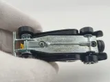 hot-wheels-37-bugatti-marka-hot-wheels