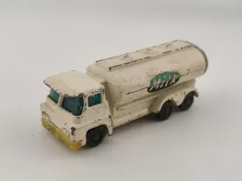husky-guy-warrior-tanker