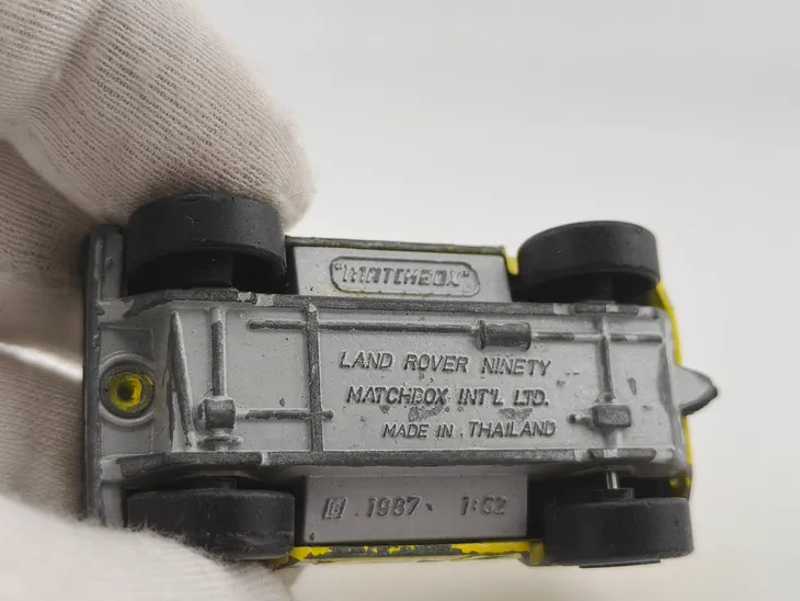 matchbox-land-rover-90-ninety-marka-matchbox