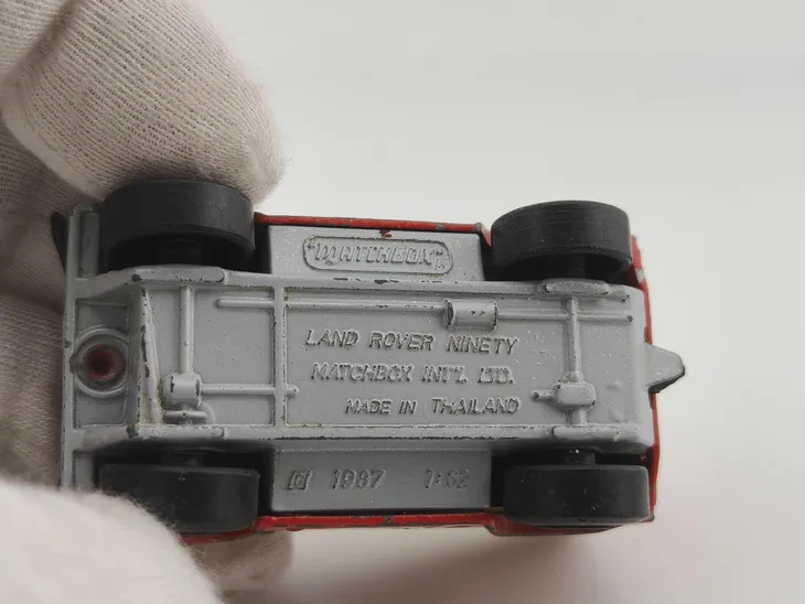 matchbox-land-rover-90-ninety-marka-matchbox