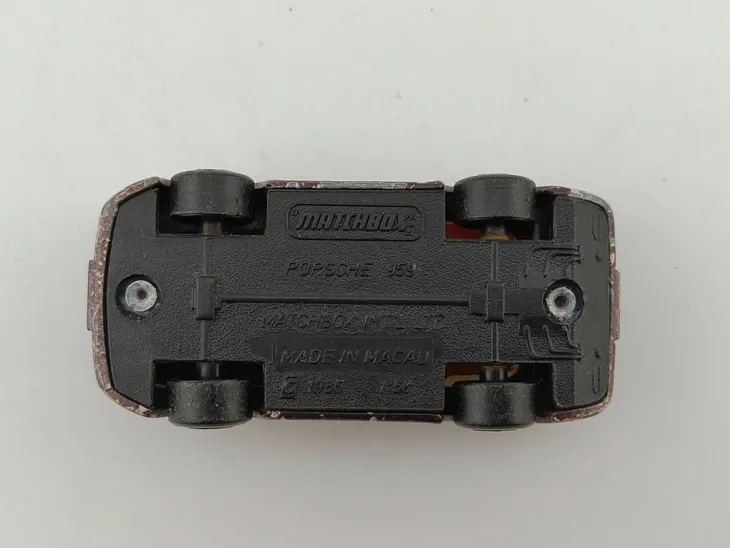 matchbox-porsche-959-marka-matchbox