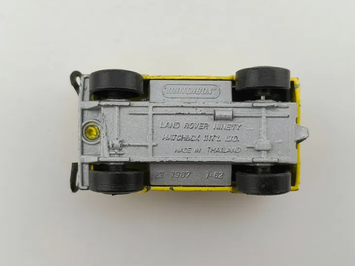 matchbox-land-rover-90-ninety-marka-matchbox