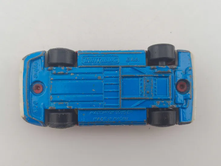matchbox-ferrari-308-gtb-marka-matchbox