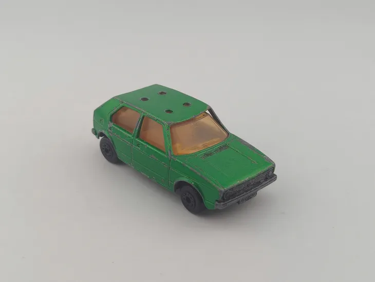 matchbox-vw-volkswagen-golf