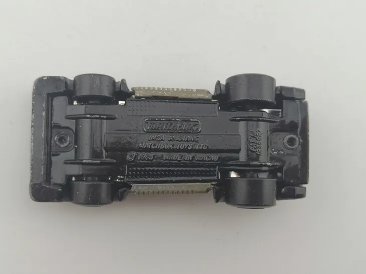 matchbox-imsa-ford-mustang-marka-matchbox