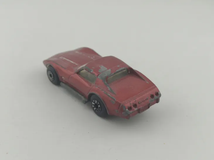 matchbox-chevrolet-corvette-stan-nowy