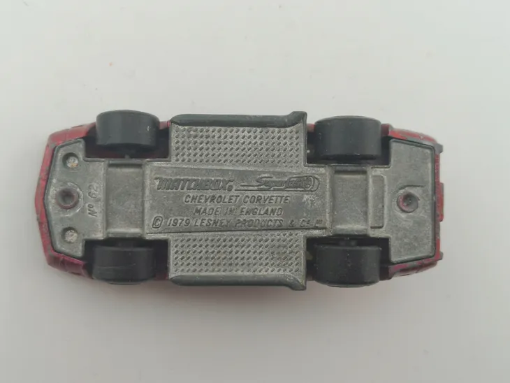 matchbox-chevrolet-corvette-marka-matchbox