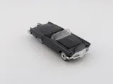 hot-wheels-ford-thunderbird