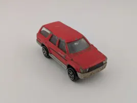 majorette-toyota-runner