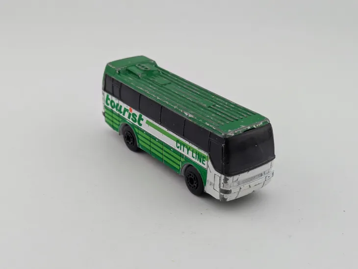 matchbox-ikarus-coach