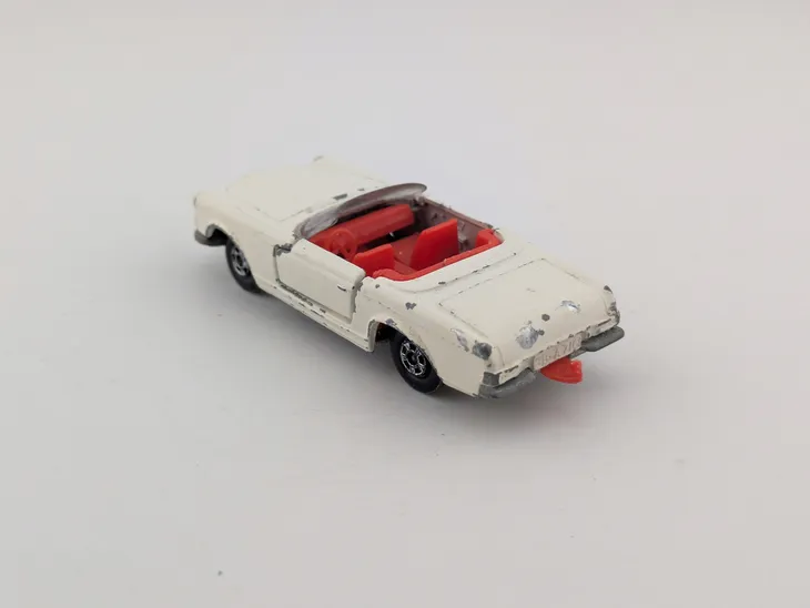 matchbox-mercedes-230-sl-stan-nowy