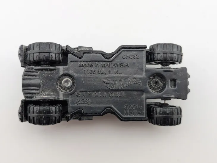 hot-wheels-batman-arkham-knight-batmobile-marka-hot-wheels