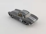 hot-wheels-62-corvette-chevrolet-stan-nowy