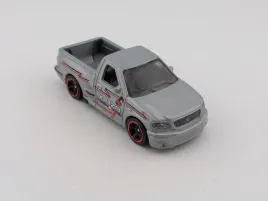 hot-wheels-f-150-svt-lightning-ford