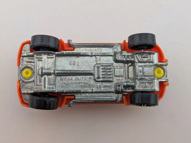 hot-wheels-mega-duty-marka-hot-wheels
