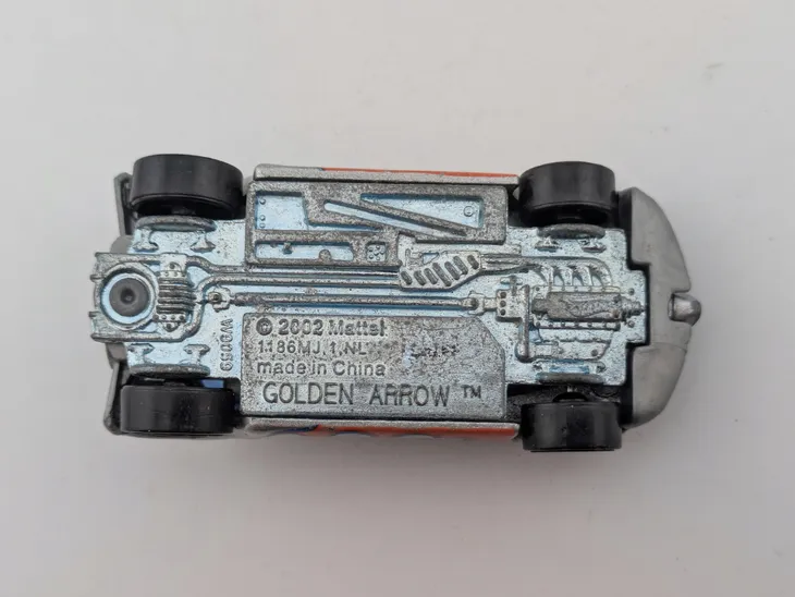 hot-wheels-golden-arrow-marka-hot-wheels