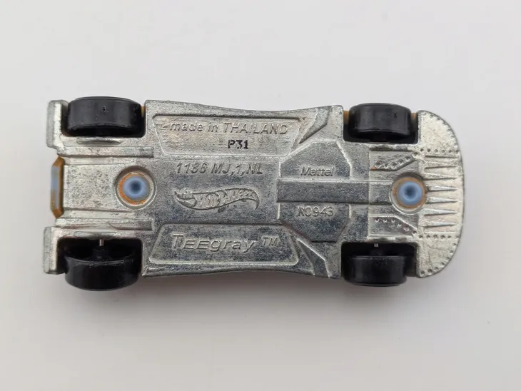 hot-wheels-teegray-marka-hot-wheels
