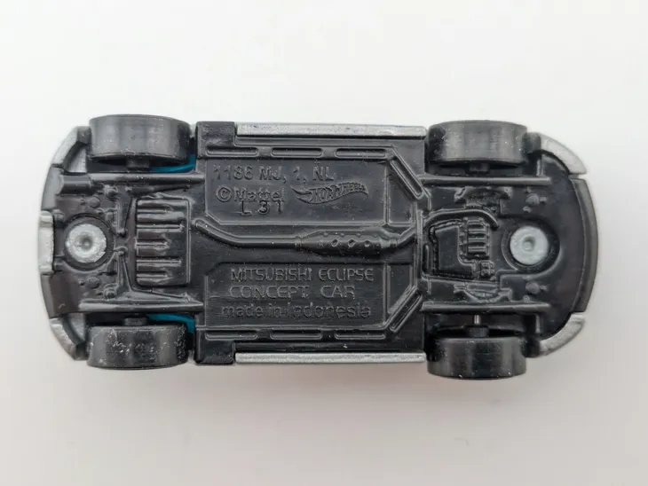 hot-wheels-mitsubishi-eclipse-concept-car-marka-hot-wheels