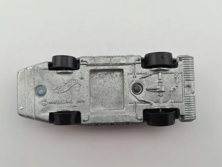 hot-wheels-silver-bullet-blackwalls-marka-hot-wheels