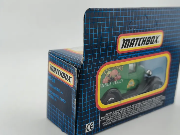 mb38-matchbox-ford-model-a-rowntrees-blue-grid-box-marka-matchbox