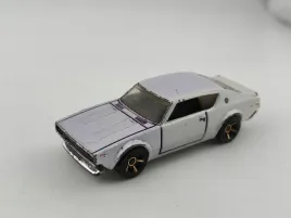 hot-wheels-nissan-skyline