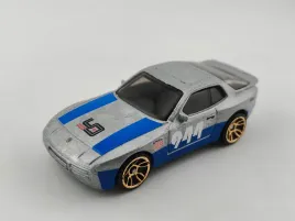 hot-wheels-89-porsche-944-turbo