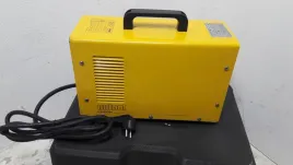 spawarka-inwertorowa-nutool-ntw200inv-w-walizce-7000w