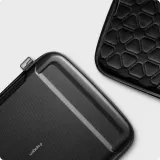 etui-spigen-rugged-armor-pouch-pro-14-czarny-waga-z-opakowaniem-0-2-kg-kolor-czarny