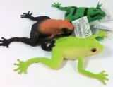 figurka-hipo-zaba-glebokosc-produktu-15-5-cm