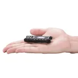 latarka-miniaturowa-nitecore-86-lm-led-material-tworzywo-sztuczne