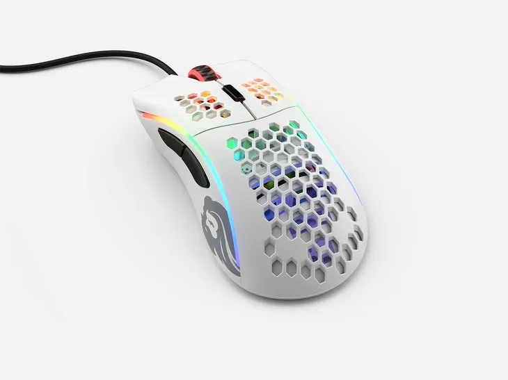 mysz-glorious-pc-gaming-race-model-d-matte-white-profil-myszy-praworeczna