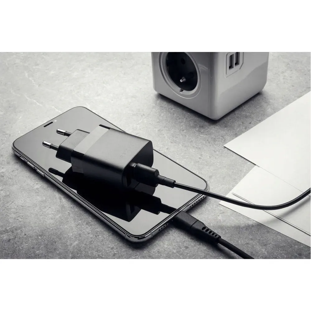 fixed-2xusb-17w-smart-rapid-charge-cerna-marka-fixed