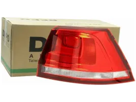 lampa-tyl-prawa-vw-golf-vii-mk7-13-20