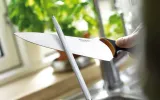 ostrzalka-fiskars-functional-form-1057549-marka-fiskars-kod-taryfy-celnej-82055100