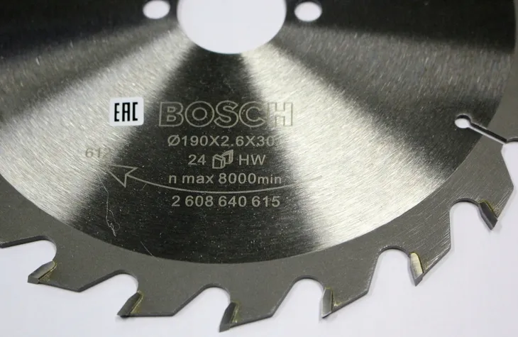 pila-tnaca-bosch-optiline-srednica-otworu-30mm