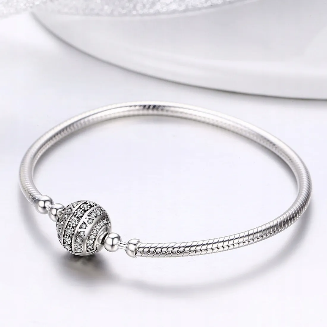 bransoletka-lsniace-pave-22-cm