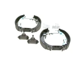 bosch-0-204-114-556-zestaw-szczek-hamulcowych