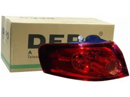 lampa-tyl-lewa-fiat-croma-ii-05-11