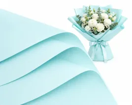 folia-florystyczna-satynowa-20-arkuszy-niebieski-jasnoniebieski-58x58cm