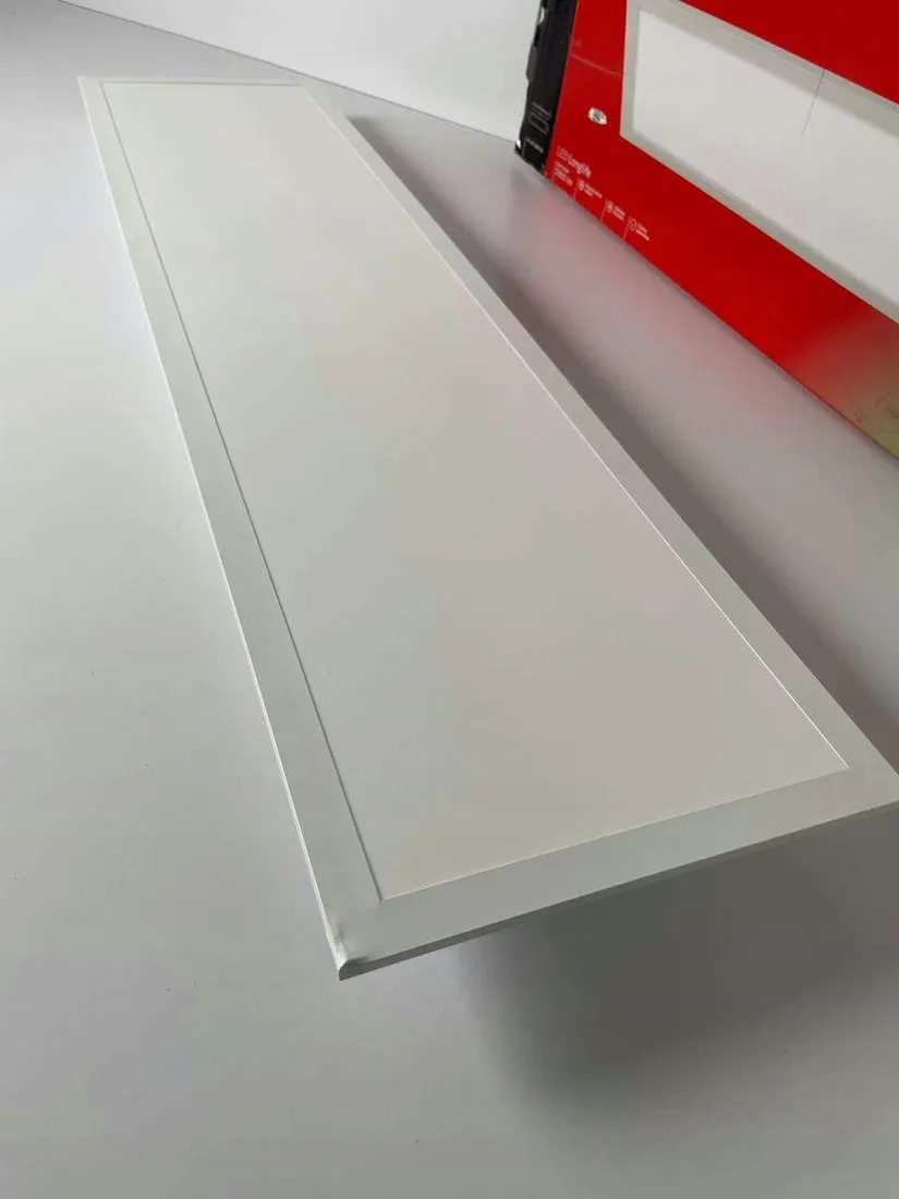 panel-led-briloner-bialy