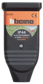 bticino-s2029ge-podwojne-gumowe-gniazdo-10-16a